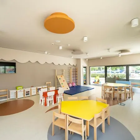 פארק נופש Sunny Mobile Homes Bijela Uvala