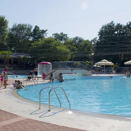 Holiday park Sunny Mobile Homes Bijela Uvala Mugeba