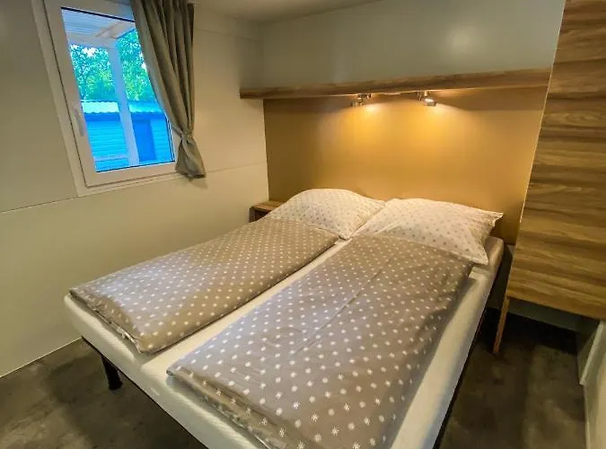 Sunny Mobile Homes Bijela Uvala Mugeba