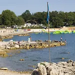 Park za odmor Sunny Mobile Homes Bijela Uvala 4*
