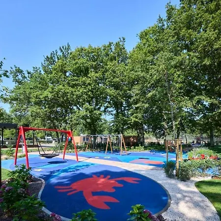 Sunny Mobile Homes Bijela Uvala פארק נופש Mugeba
