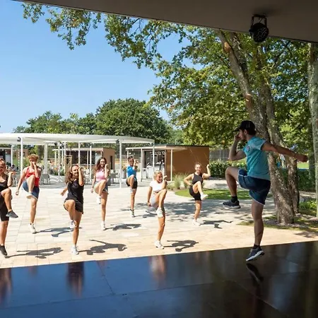 Aldeamento Turístico Sunny Mobile Homes Bijela Uvala Mugeba